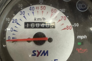 Scooter Sym Mio 50