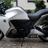 Honda VFR 1200F DTC ABS