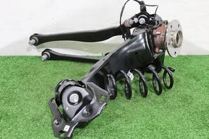 MINI F55 F56 F65 Mozzo fusello posteriore sinistro