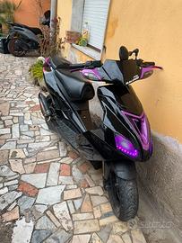 Aprilla sr 2019