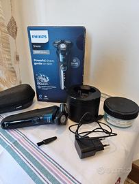 Rasoio elettrico Philips series 5000 + kit