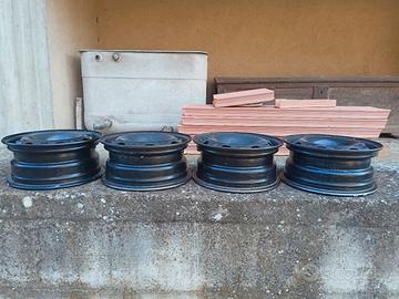 Cerchi acciaio 14 pollici polo 9n
