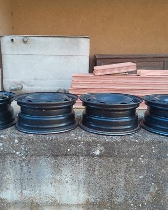 Cerchi acciaio 14 pollici polo 9n