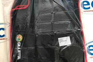 1408.4BT TAPPETINI IN MOQUETTE PREGIATA PER ALFA R