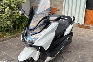 Honda Forza 125