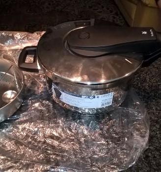 Pentola a Pressione WMF nuova