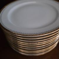 set in oro 12+1 piatti dessert e 6+1 piatti pesce