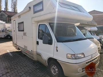 Camper Mansardato compatto 6 metri Mizar