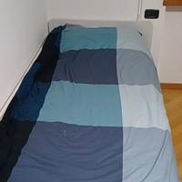 Letto singolo con doppia rete