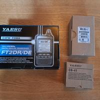 Ricetrasmittente Yaesu FT 2 DE