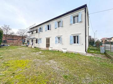 BIFAMILIARE A PIAZZOLA SUL BRENTA