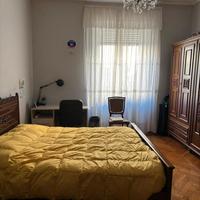 Ampia camera matrimoniale in zona san donato