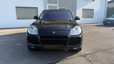 Porsche Cayenne 4.5 cat Turbo