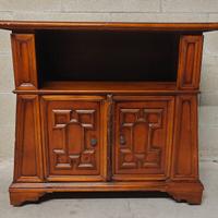 Mobiletto porta TV legno arte povera