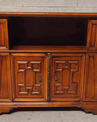 Mobiletto porta TV legno arte povera
