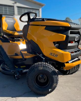 Trattorino tagliaerba Cub Cadet XT2 PS 107 Kawasak