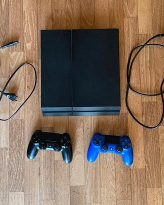 Console Ps4 Fat completa dj cavi + 2 controller