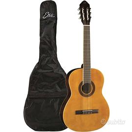 due chitarra classiche con borsa
