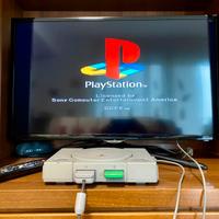 Sony Playstation 1 con controller e memory