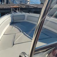 Barca open con motore guoribordo