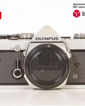 Olympus OM-1