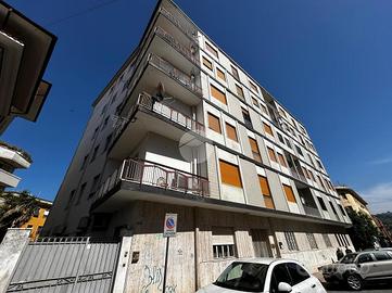 3 LOCALI A COSENZA