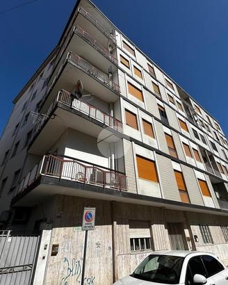 3 LOCALI A COSENZA