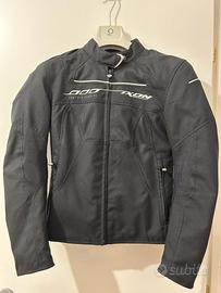 Abbigliamento donna moto