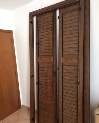 Anta in pvc effetto legno