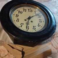Orologio a pendolo da parete