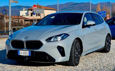 Bmw 118 118d 5p. MSport