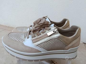 Sneakers donna platino e beige con zip nuove tg40