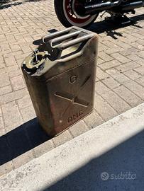 Tanica militare vintage