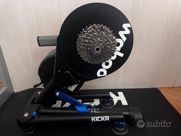 Rullo Wahoo KICKR + Wahoo Mat
