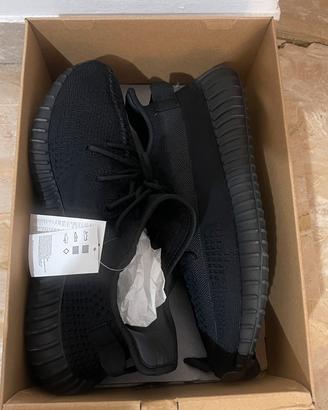 Adidas Yeezy Boost 350 V2