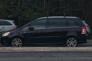 Opel Zafira 1.6 Benzina/GPL, anno 2008, 190.000 km