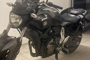 Yamaha mt07