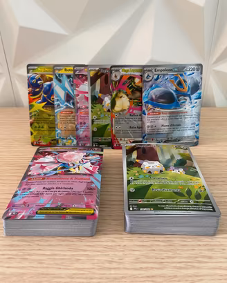 Lotto carte Pokemon Fiamme spettrali