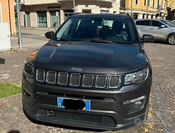 Jeep Compass 1.6 M-Jet Longitude FWD