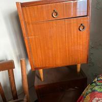 Mobiletti / comodini vintage