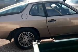Porsche 924 per ricambi