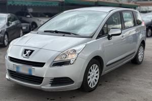 Peugeot 5008 1.6 HDi 112CV Family