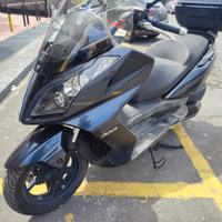 Kymco Downtown 300i con ABS- 2012