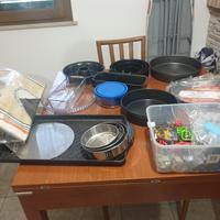 Kit cucina con teglie ed altro...