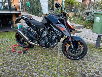 KTM Super Duke 1290 R