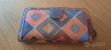 portafoglio in pelle artigianale 