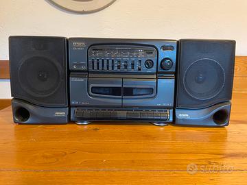 Aiwa stereo anni ‘90