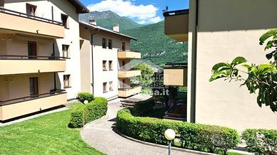 Appartamento di 78 m² con 4 locali e box auto a Al