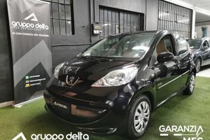 Peugeot 107 1.0 5p. Sweet Years GARANZIA 12 MESI