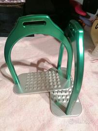 STAFFE IN LEGA LEGGERA MOD.MASCHERONI COL.VERDE